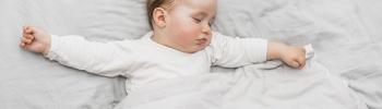 Bebés inquietos o con dificultad para dormir: cuándo la osteopatía infantil puede ayudar