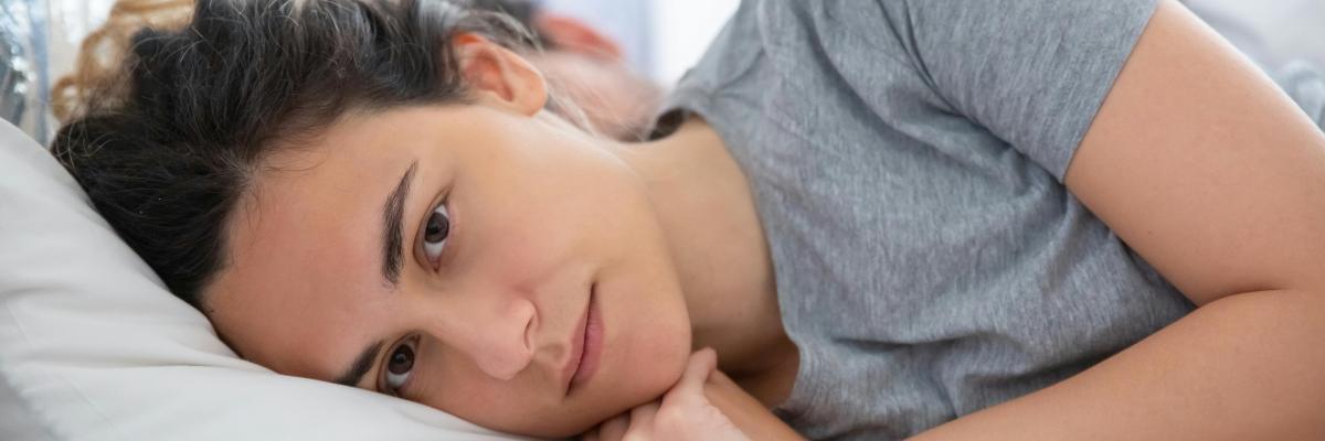 “Me levanto rígido cada mañana” causas frecuentes de la rigidez matutina y cómo la tratamos en Sabadell